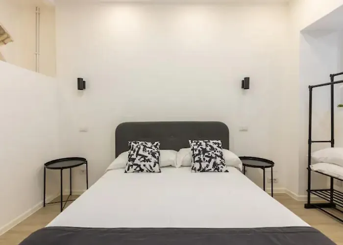 Apartment Historical Workshop - Fico Rom