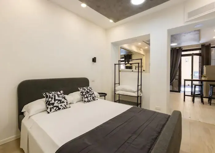 Apartment Historical Workshop - Fico